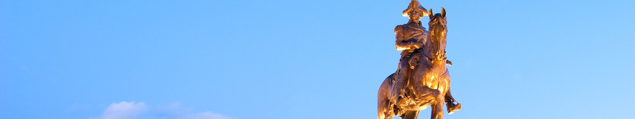 Massachusetts statue of George Washington